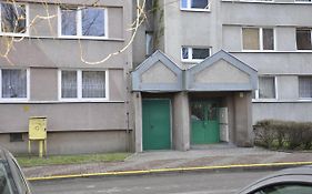 Modern Studio 9